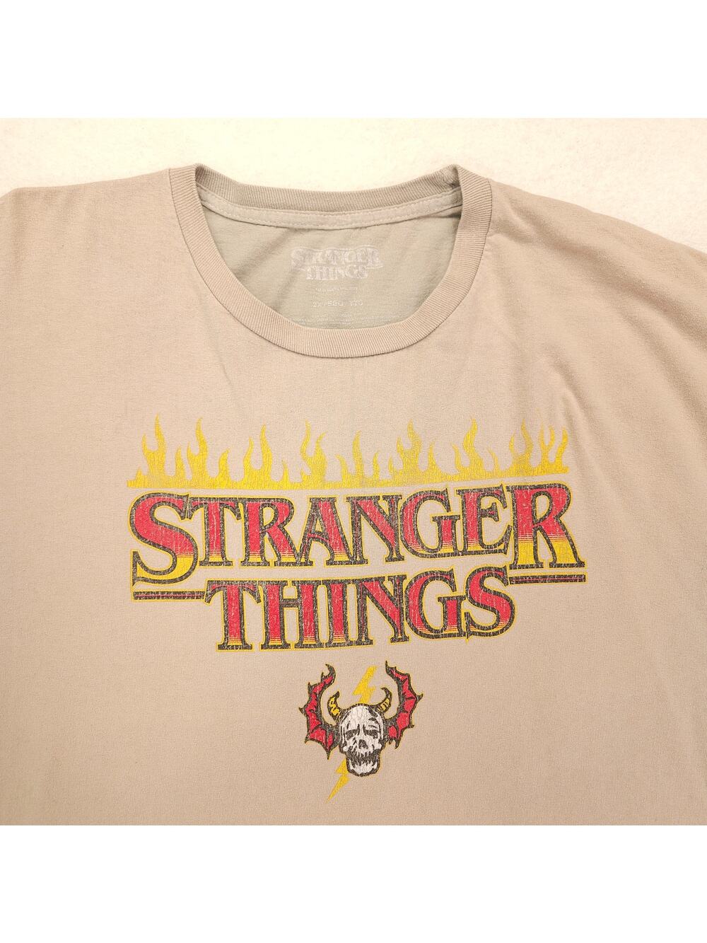 Stranger Things Long Sleeve Crew Neck Graphic T Shirt Mens Size 4XL Tan Gray